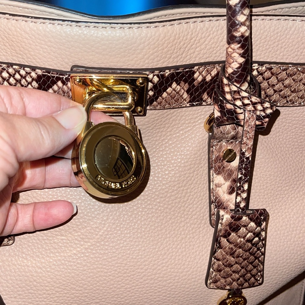 Michael Kors Hamilton Specchio Large North South Tote - Picture 6 of 11